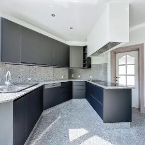 Saturne : Sublime villa avec vaste jardin + garage