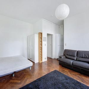 Lepoutre/Tenbosch : Charmant studio meublé