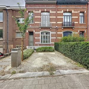 Forest/Uccle : Belle maison de 1885  rénovée avec jardin