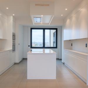 Louise, jardin du Roi, spacieux appartement de 204 m2