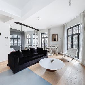 Sablon : Bel appartement 1 chambre remis à neuf et meublé