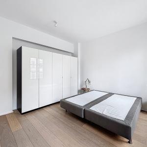 Sablon : Bel appartement 1 chambre remis à neuf et meublé