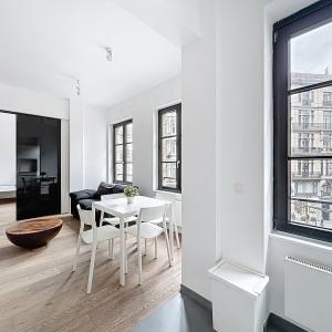 Sablon : Bel appartement 1 chambre remis à neuf et meublé