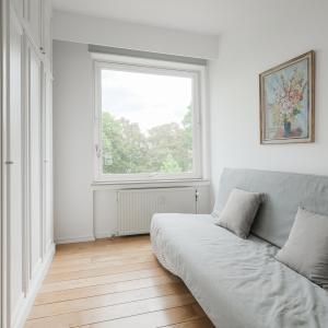 Cavell/ Churchill : Bel appartement 3 chambres + terrasse 