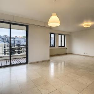 Parc Brugmann : Bel appartement 3 chambres + terrasse 