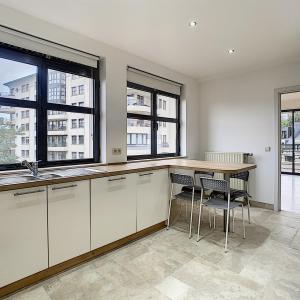 Parc Brugmann : Bel appartement 3 chambres + terrasse 