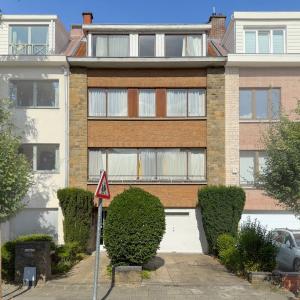 Chant d' Oiseau - Maison de ± 257 m² bruts avec jardin.