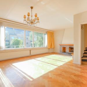 Chant d' Oiseau - Maison de ± 257 m² bruts avec jardin.