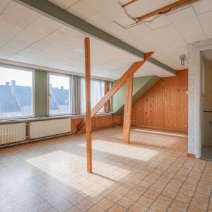 Chant d' Oiseau - Maison de ± 257 m² bruts avec jardin.