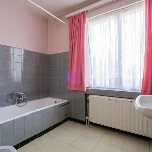 Chant d' Oiseau - Maison de ± 257 m² bruts avec jardin.