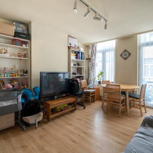 Quartier Européen – Immeuble à appartements (4 unités)