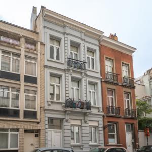 Quartier Européen – Immeuble à appartements (4 unités)