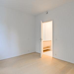 Hamoir: Superbe appartement 2 chambres, terrasse et parkings