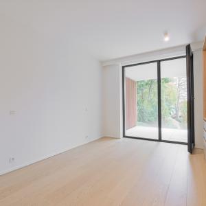 Hamoir: Superbe appartement 2 chambres, terrasse et parkings