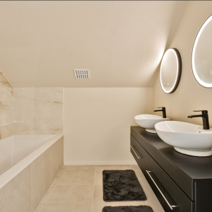 Villa d'exception avec piscine et terrain de tennis 