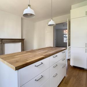 Lepoutre : Sublime triplex penthouse remis à neuf + terrasse