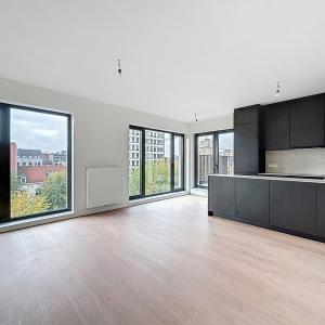 UNIQ / Quai au foin : Bel appartement neuf + terrasse