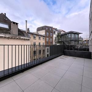 UNIQ / Quai au foin : Bel appartement neuf + terrasse