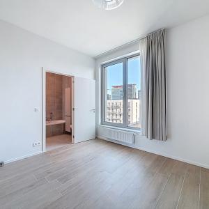 Bruxelles Canal Wharf : Superbe penthouse + grande terrasse