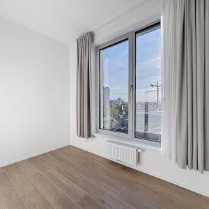 Bruxelles Canal Wharf : Superbe penthouse + grande terrasse