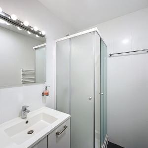 Messidor/Brugmann : Beau rez-de-chaussée avec jardinet