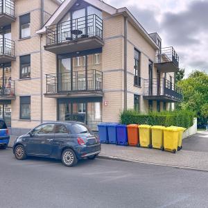 Messidor/Brugmann : Beau rez-de-chaussée avec jardinet