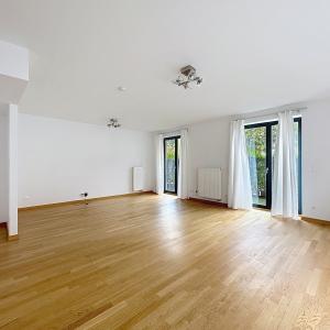 Messidor/Brugmann : Beau rez-de-chaussée avec jardinet