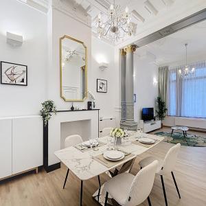 Quartier Européen – Superbe duplex 1 ch. + bureau meublé