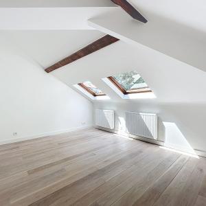 Vleurgat : Magnifique penthouse en arrière d’immeuble