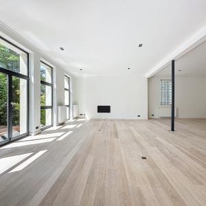 Vleurgat : Magnifique penthouse en arrière d’immeuble