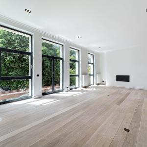 Vleurgat : Magnifique penthouse en arrière d’immeuble