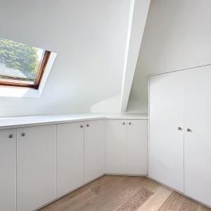 Vleurgat : Magnifique penthouse en arrière d’immeuble