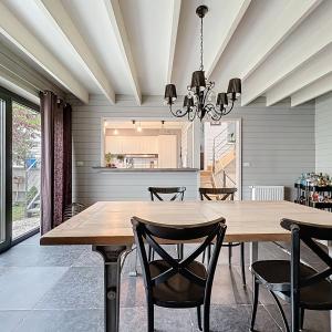 Centre de Bruxelles : magnifique maison + jardin + parking