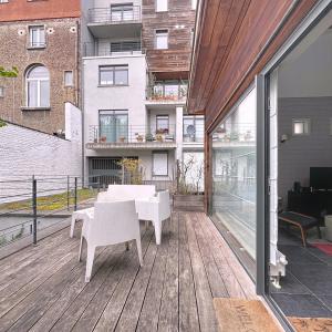 Centre de Bruxelles : magnifique maison + jardin + parking