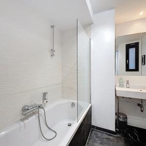 Sablon : Bel appartement 1 chambre remis à neuf