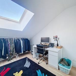 Hôtel des Monnaies : Superbe duplex penthouse meublé 3 ch.