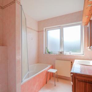 Quartier des Pêcheries: Maison 4 chambres à rafraîchir 