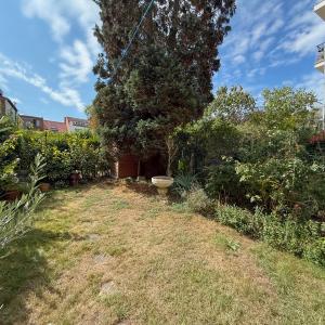 Quartier des Pêcheries: Maison 4 chambres à rafraîchir 