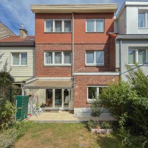Quartier des Pêcheries: Maison 4 chambres à rafraîchir 