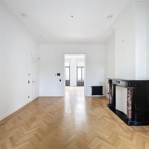 Quartier Européen : Somptueux duplex 3 ch. terrasse