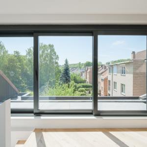 Saint Job/Lycée Français duplex 145m² 3ch + 2 terrasses