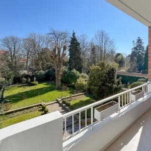 Collège Saint-Michel/Montgomery - appart  2ch + terrasse