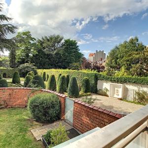 Place Brugmann : Très bel appartement de 3 ch. + terrasse