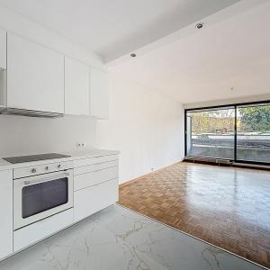 Defacqz : Bel appartement 2 chambres + terrasse