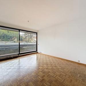 Defacqz : Bel appartement 2 chambres + terrasse