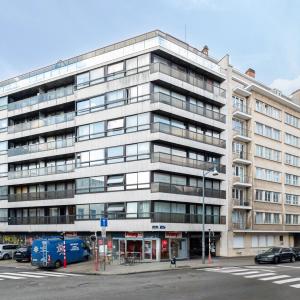 Defacqz : Bel appartement 2 chambres + terrasse