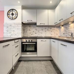 Mérode/Cinquantenaire - Studio meublé, équipé et rénové 