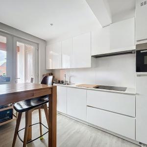 Parvis St Pierre - Magnifique appartement ± 127 m² + balcon