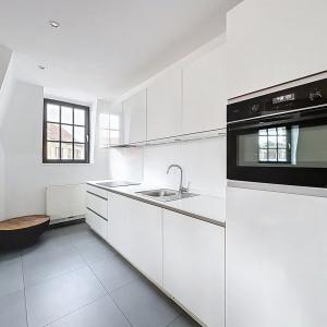 Sablon : Bel appartement 1 chambre remis à neuf