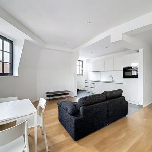 Sablon : Bel appartement 1 chambre remis à neuf